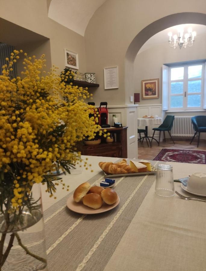 Bed&Breakfast Villa Camilla Ivrea Esterno foto